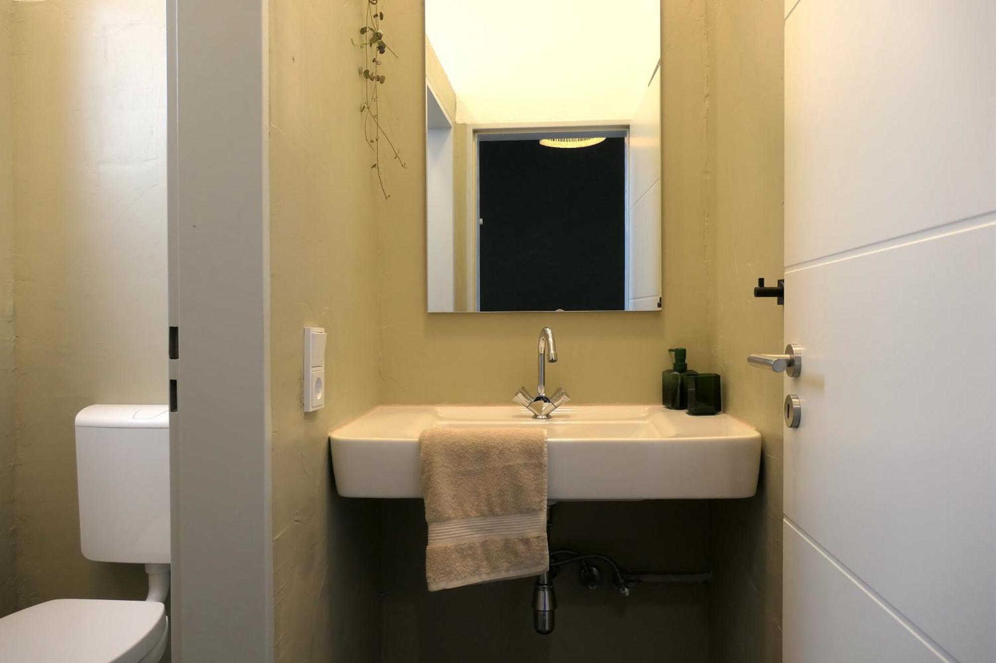 Stilvolle Erdgeschoss-Wohnung: Gemuetlich Eingerichtet Mit Eigenem Eingang Gelsenkirchen Dış mekan fotoğraf